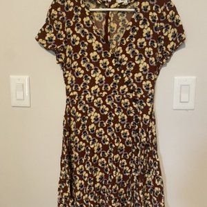 Madewell Button-Wrap Dress in Viola Floral